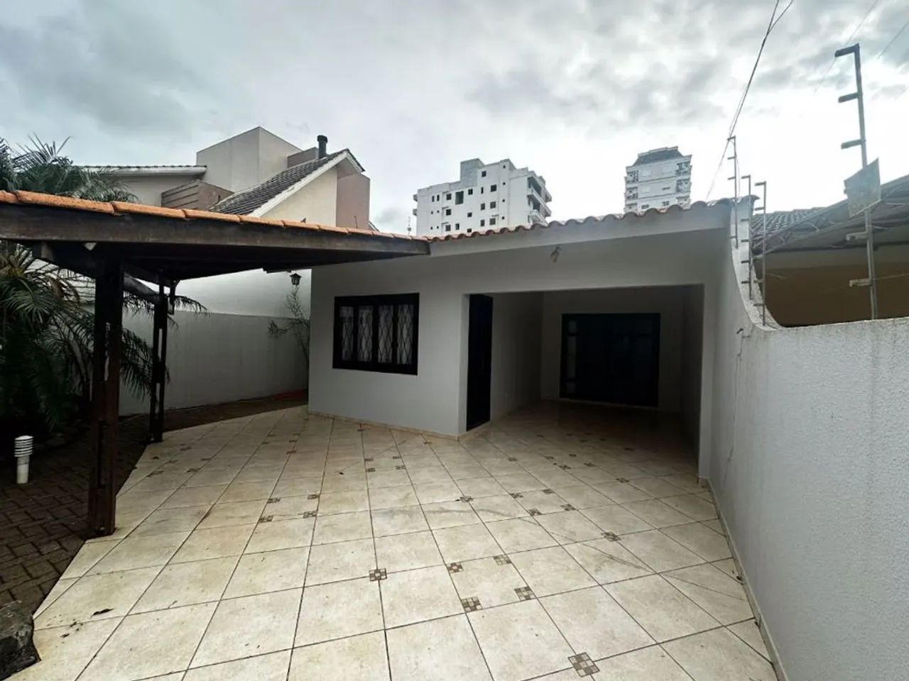 Casa Térrea com 03 quartos no Country - Foto 5