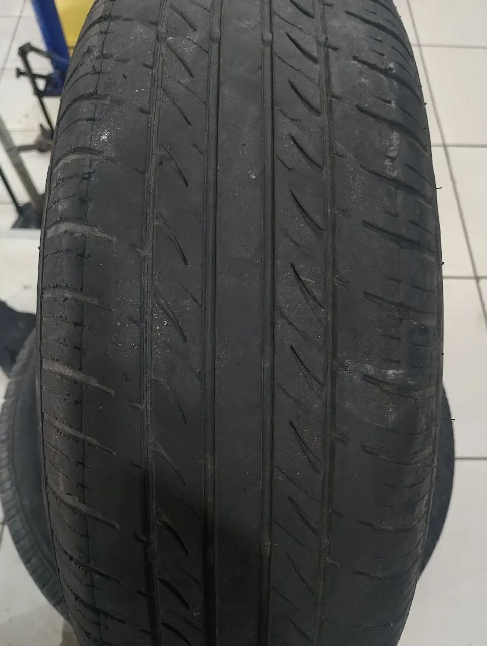 Pneus aro 14