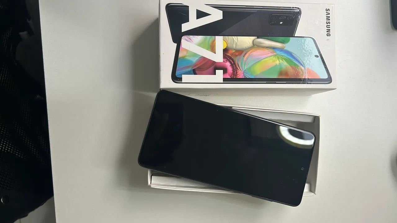 Samsung A71 
