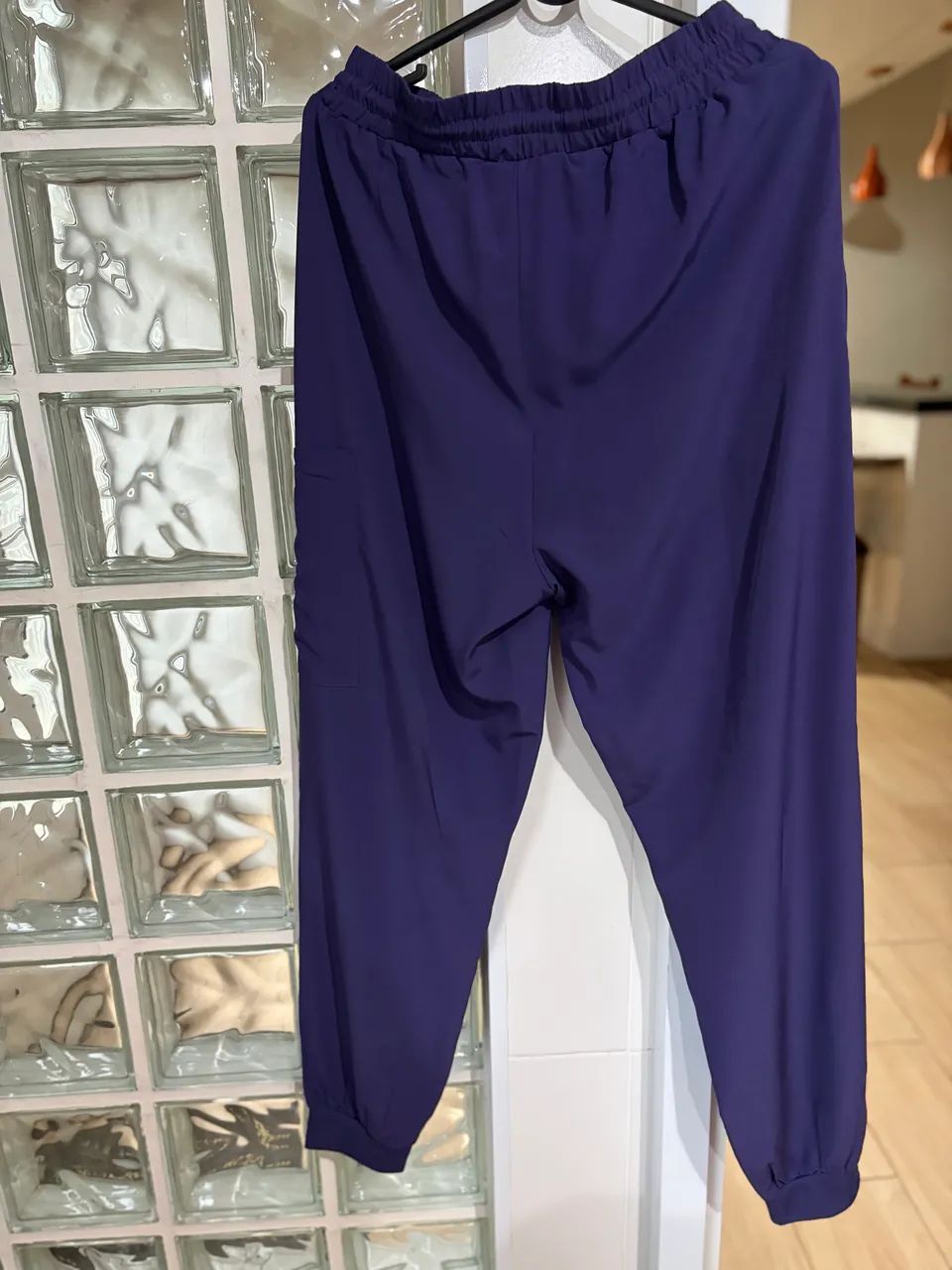 Calça jogger importada TAM L  - Foto 5