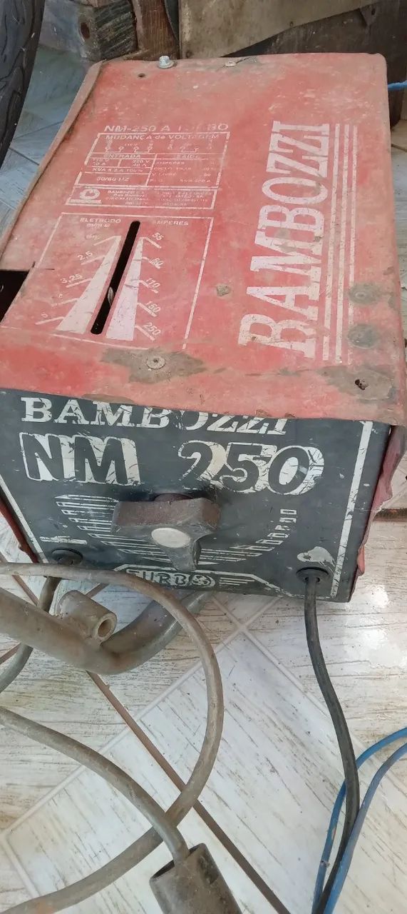 Maquina de solda Bambozzi NM 250 Turbo - Foto 3