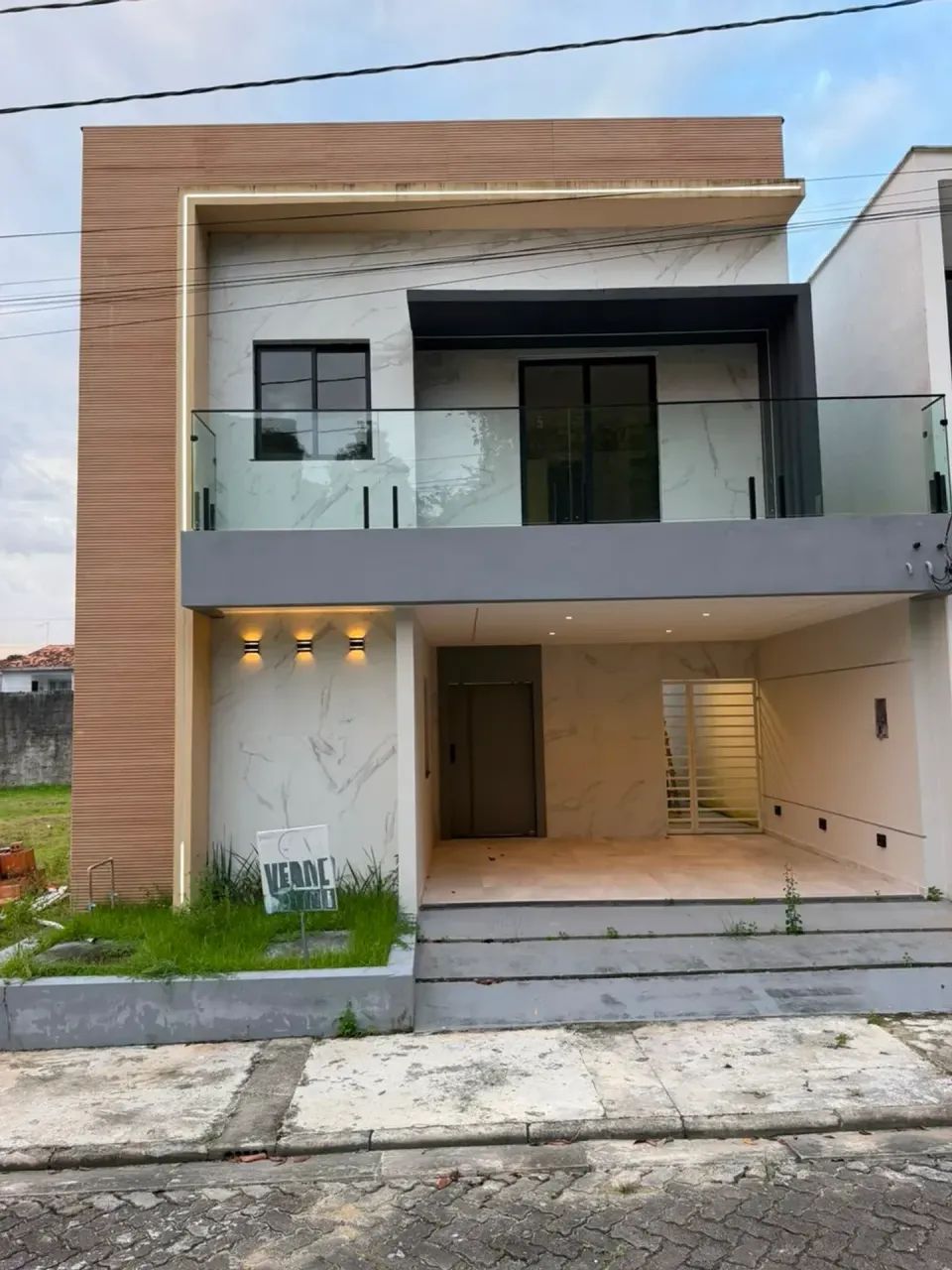 CASA NO CONDOMÍNIO QUARTZO PARA VENDA