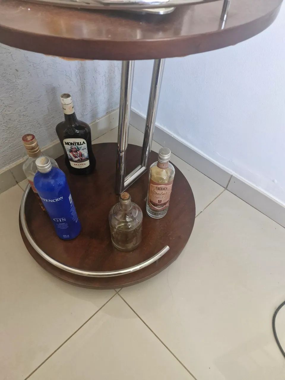 Bar com rodinhas - Foto 2