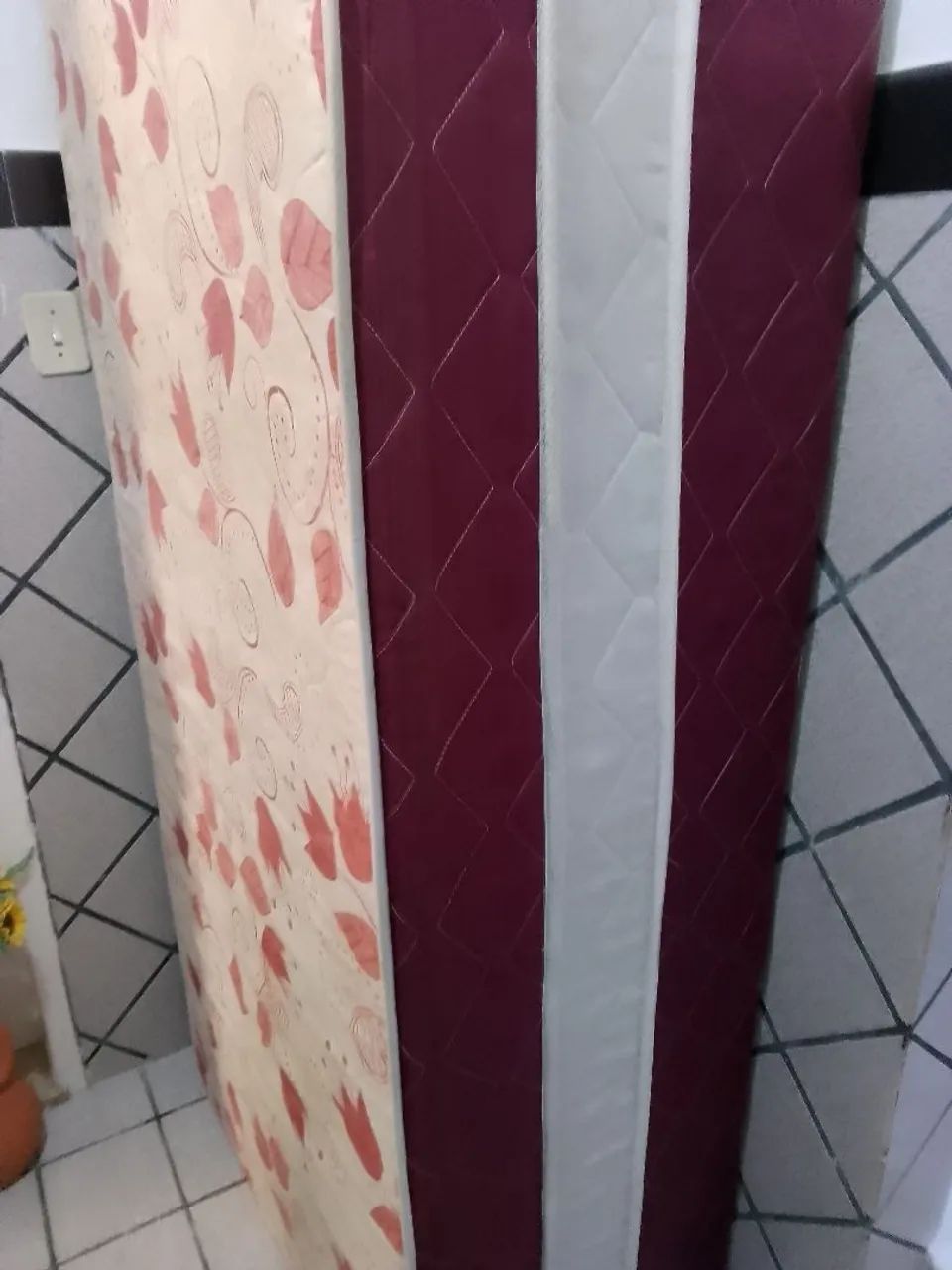 Vendo cama de solteiro  - Foto 2