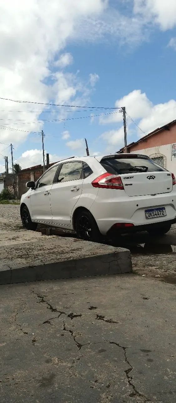 Chery Celer Hatch 1.5 16V Flex 5P 2015