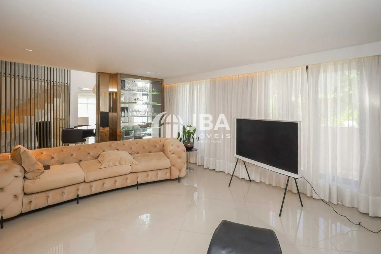 CASA COM 3 SUITES PRÓXIMO DO PARQUE TANGUÁ - Foto 4