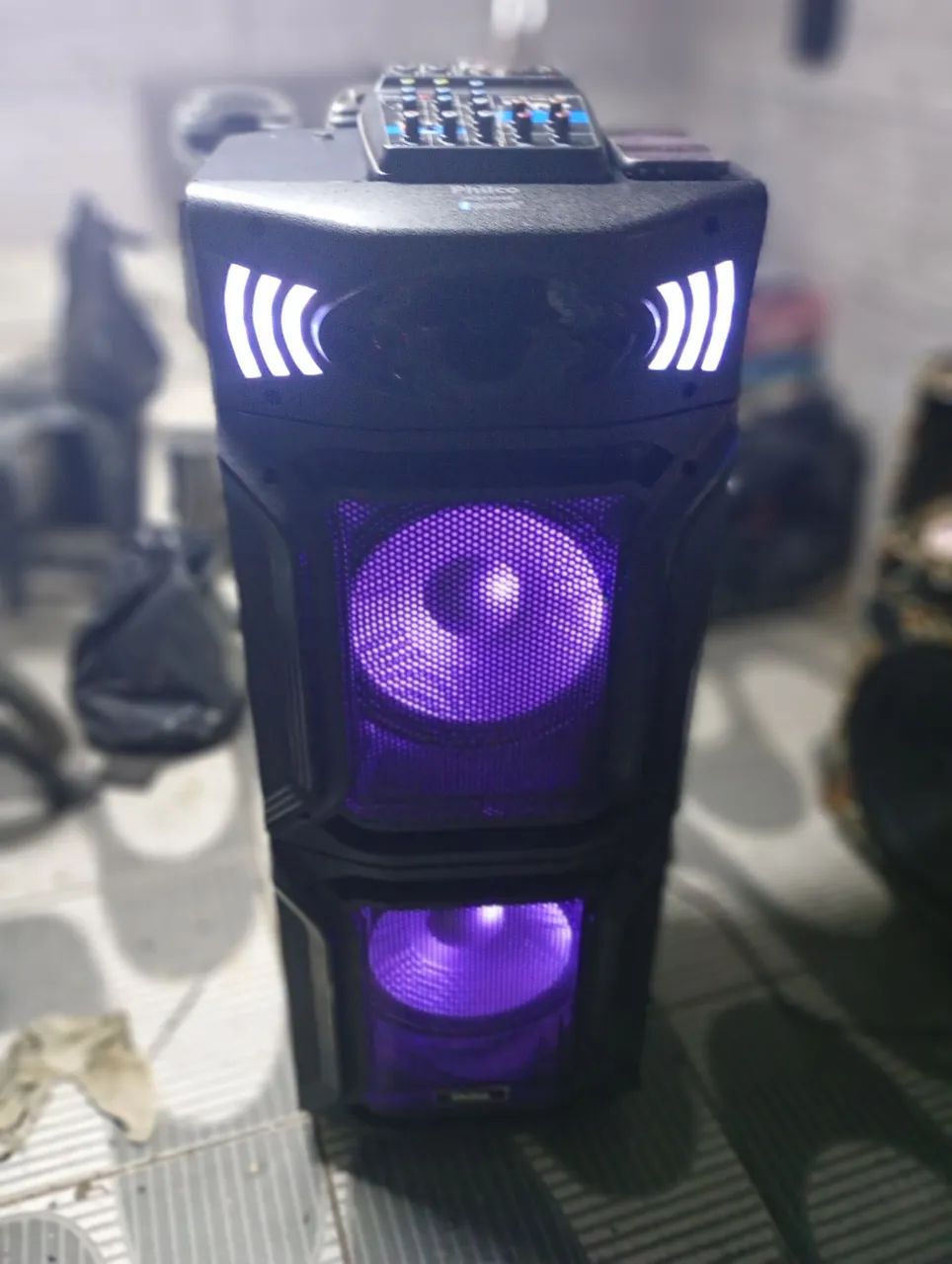 Caixa torre Bob 