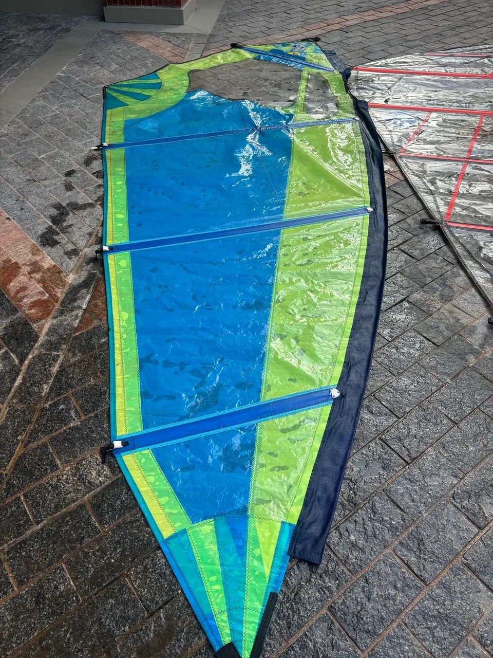 Wind surf - Prancha com duas velas! 