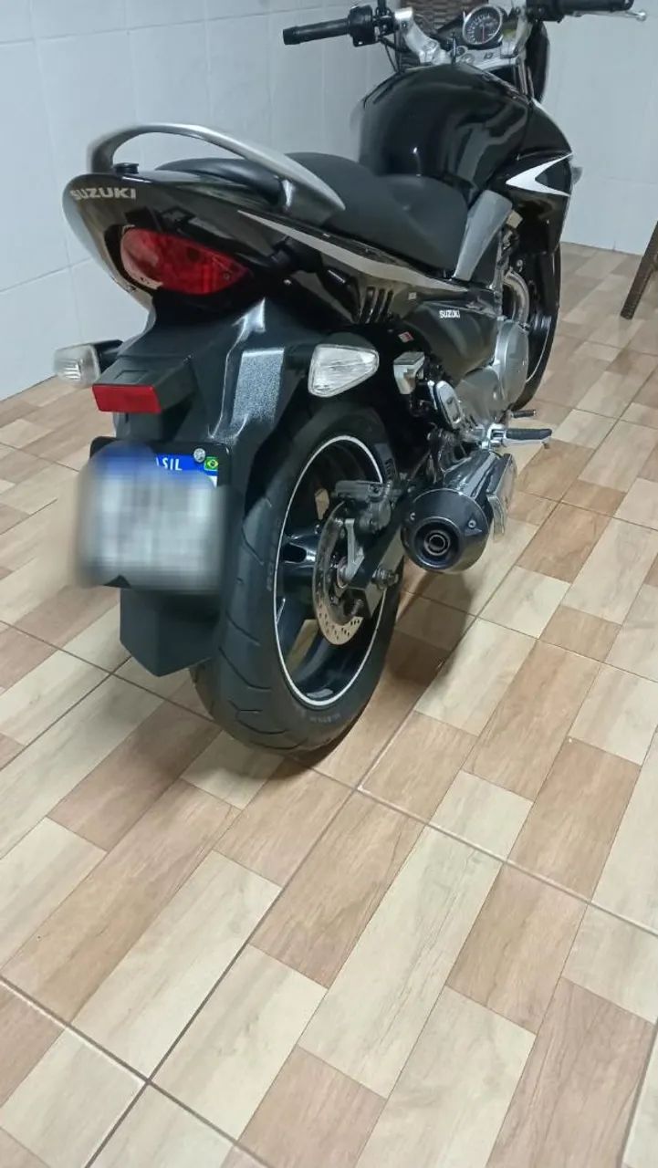 Suzuki 250 cilindrada 2016 - Foto 2