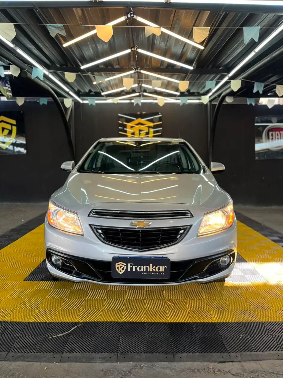 Chevrolet Onix 2016
