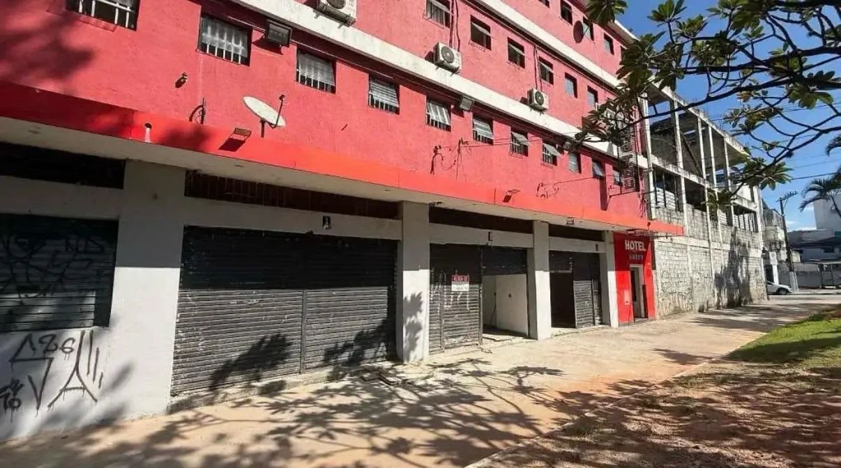Loja na Praça Antônio Menk, 140  80 m² - Foto 2