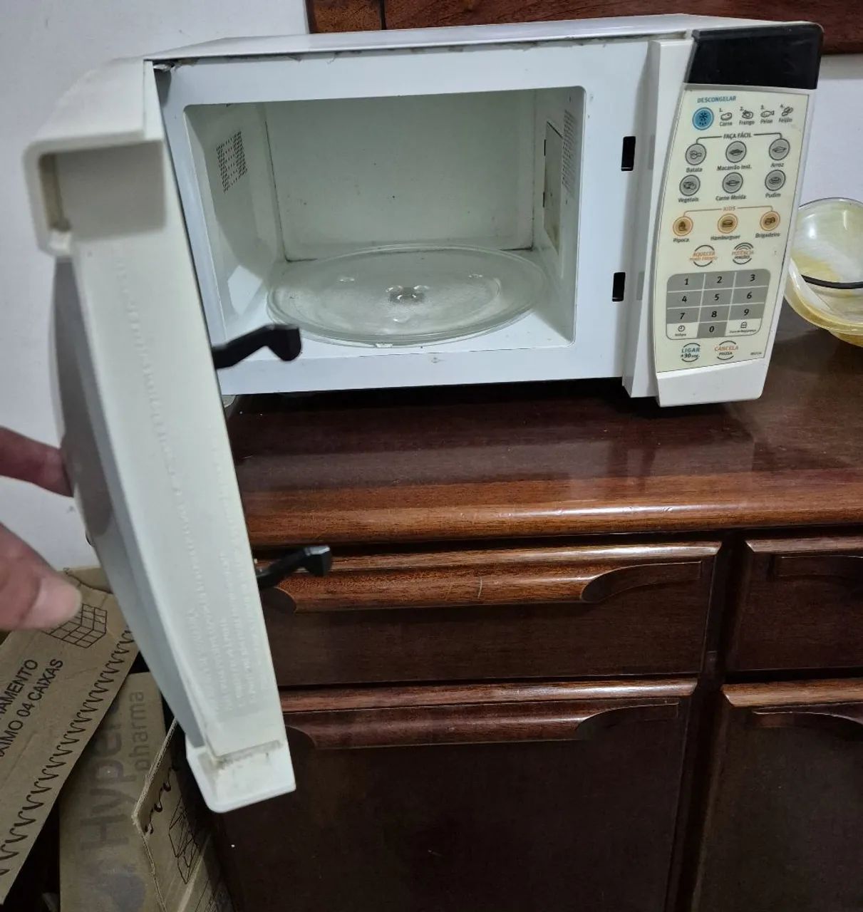 Microondas (Funciona, porém possui defeito) - Foto 2