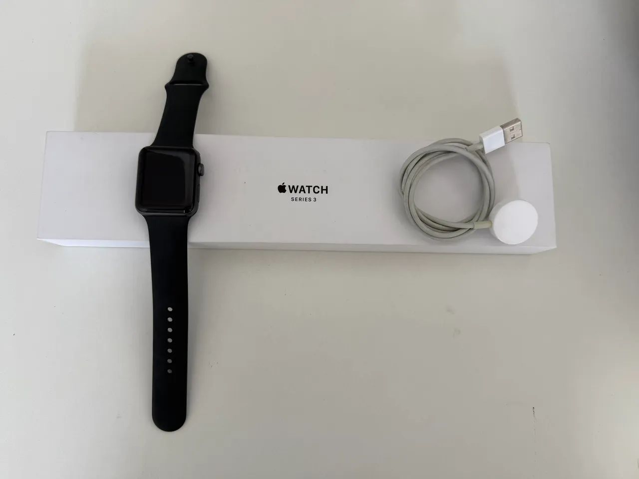 Apple Watch Series 3 - 42 mm Preto - Foto 2