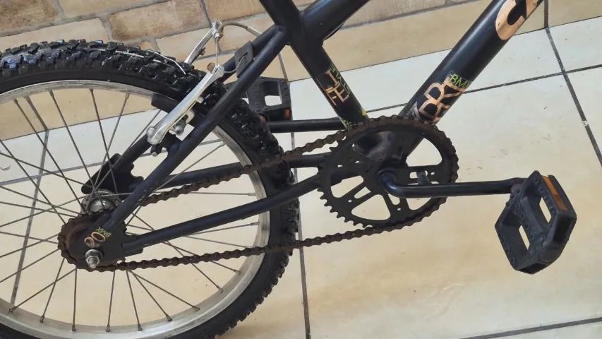 Bicicleta Caloi Cross Expert Aro 20  - Foto 4