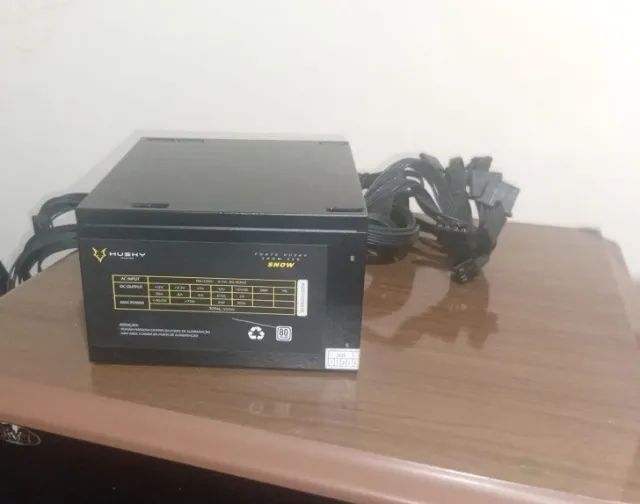 Fonte Husky Gaming Snow, 550 W