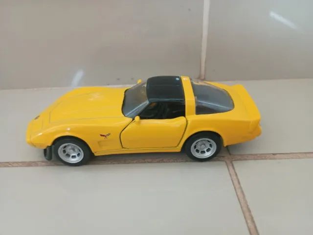 Miniatura chevrolet corvette c3 maisto 1:39 - Foto 3