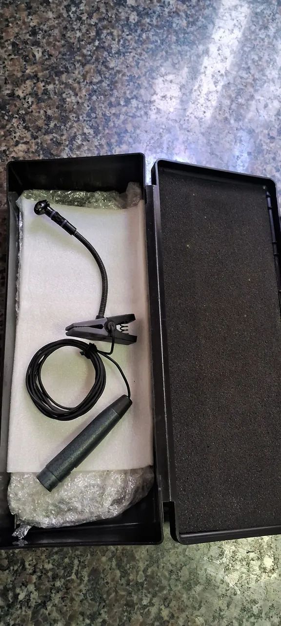 Microfone Condensador JTS 508