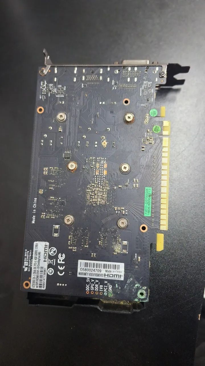 Placa de video gtx1650 4gb com defeito