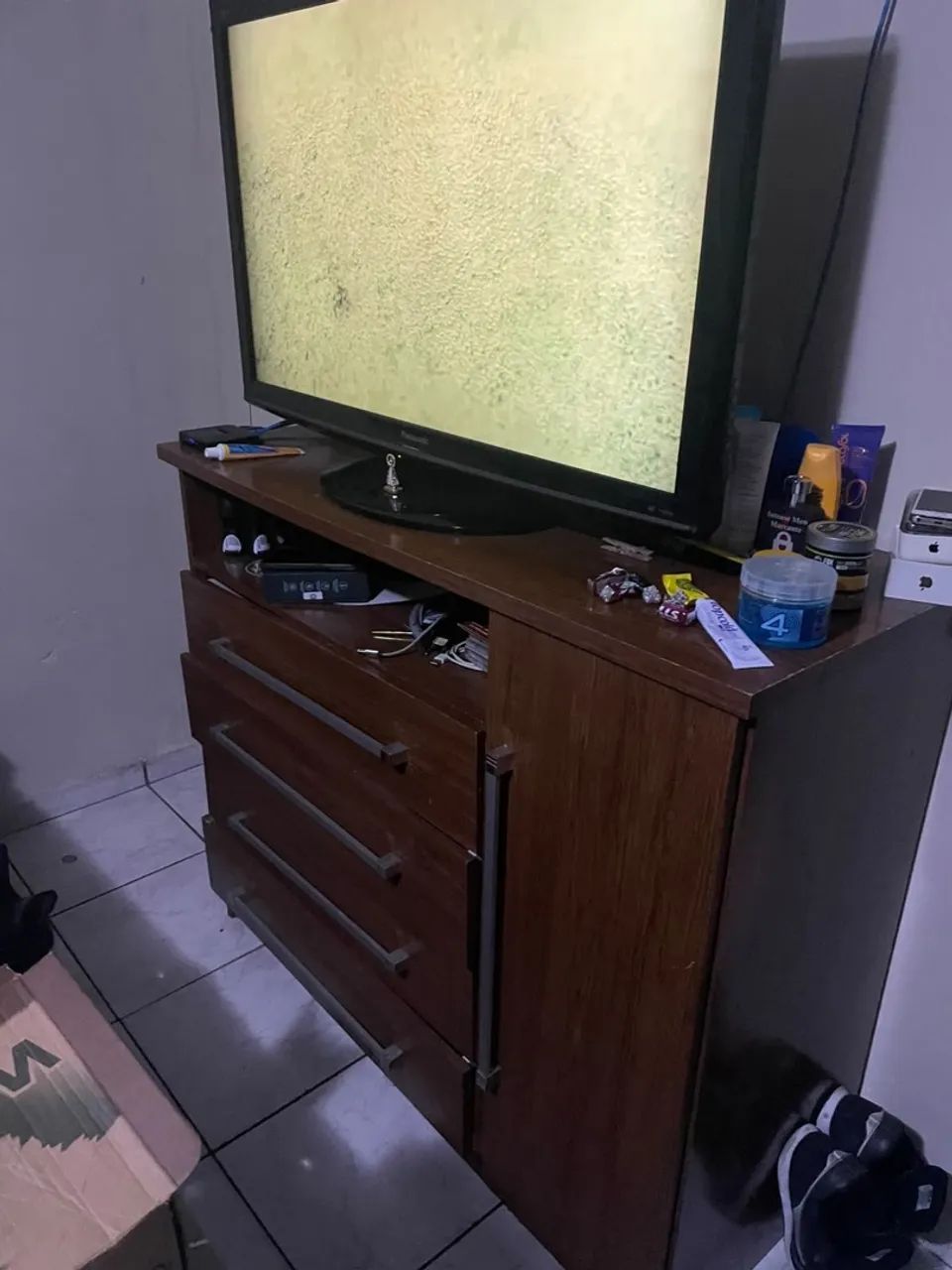 2 CÔMODAS MDF 