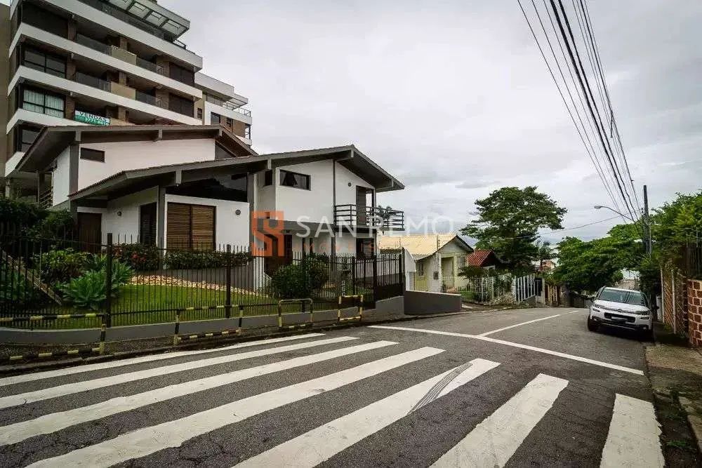 Itaguaçu | Casa 4 quartos, sendo 1 suite