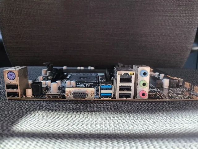 Placa Mãe  - Foto 2