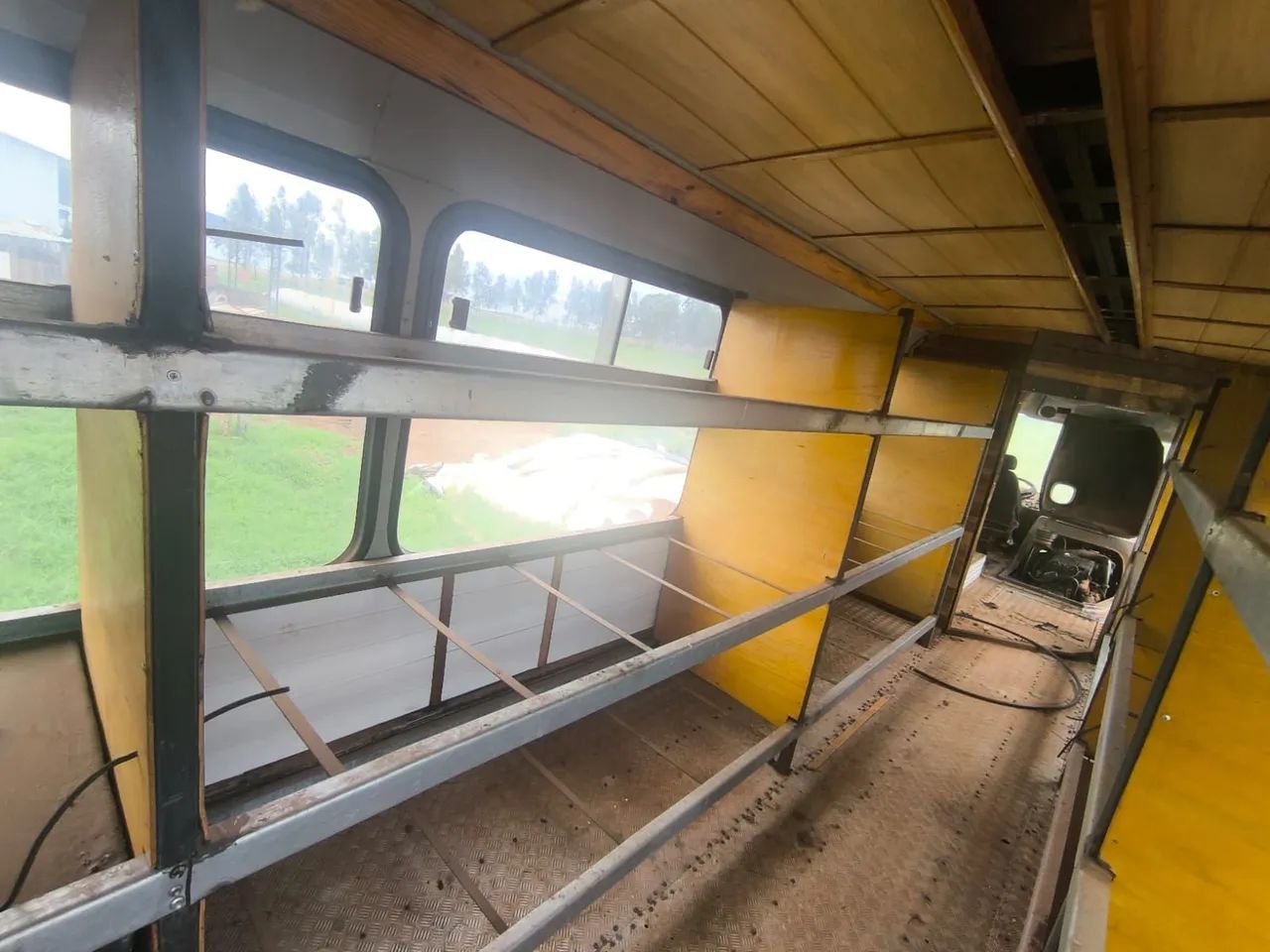 Ônibus Motor Home documentado - Foto 2