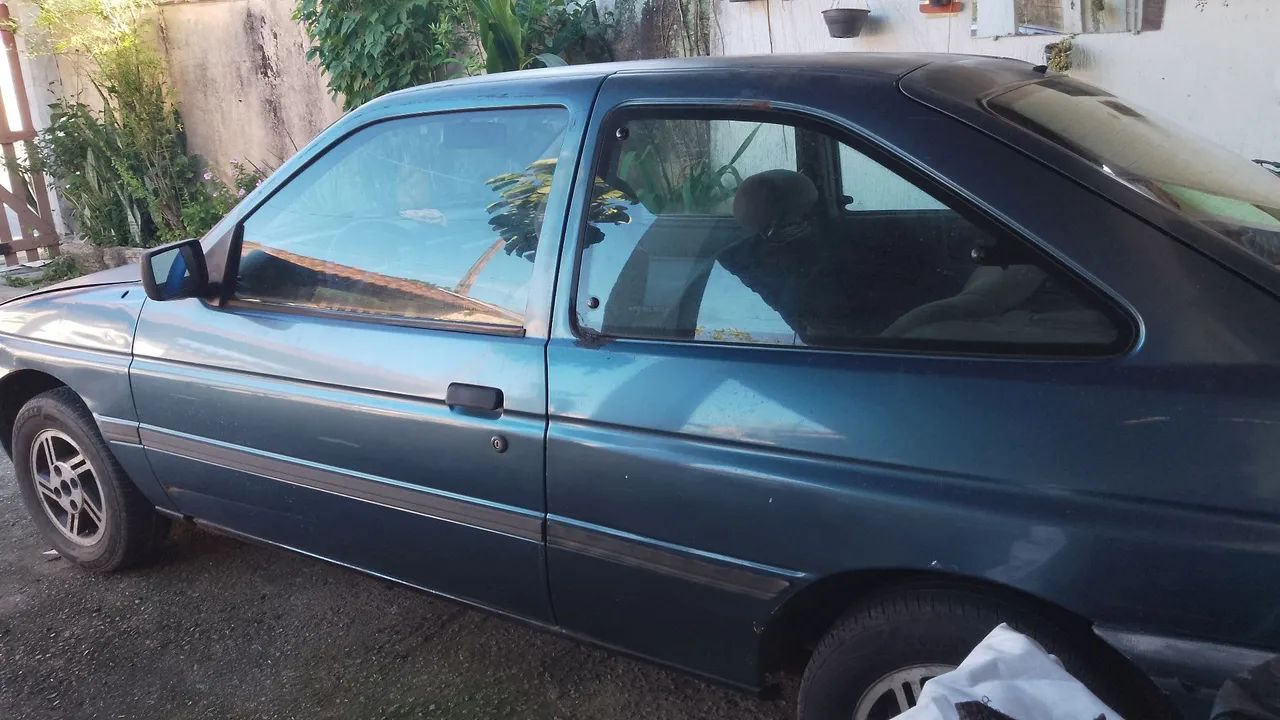 Ford Escort Escort GL 1.8i / 1.8 1994