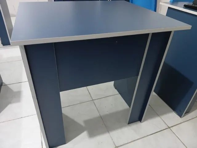 Escrivaninha/Mesa para computador