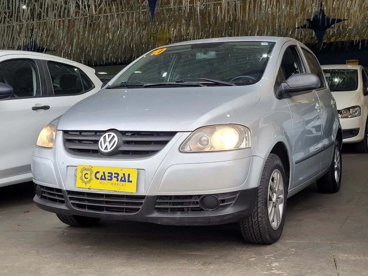 Volkswagen Fox Plus 1.0mi/ 1.0mi Total Flex 8V 4P 2010