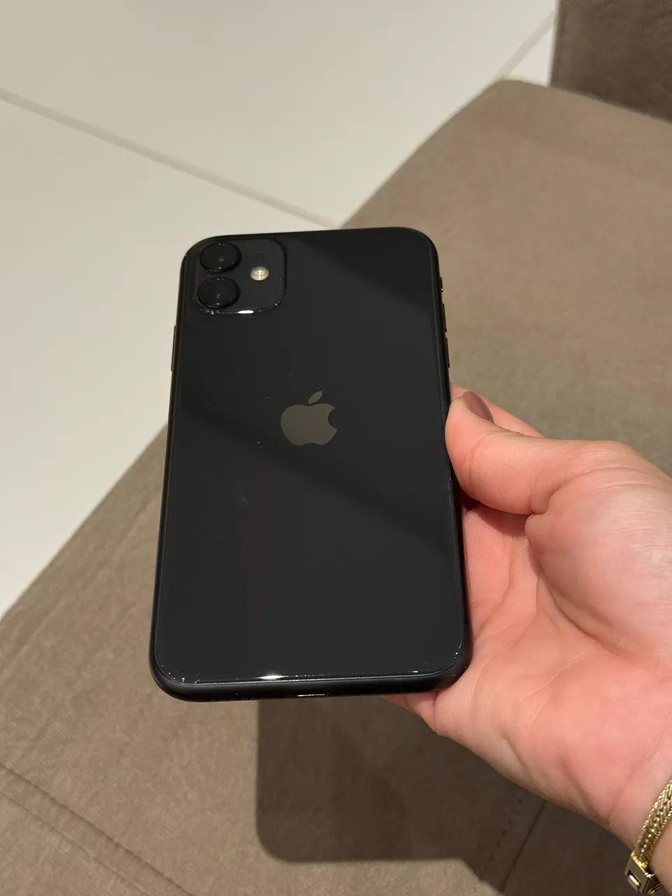 iPhone 11 Preto 64GB todo original - Foto 2