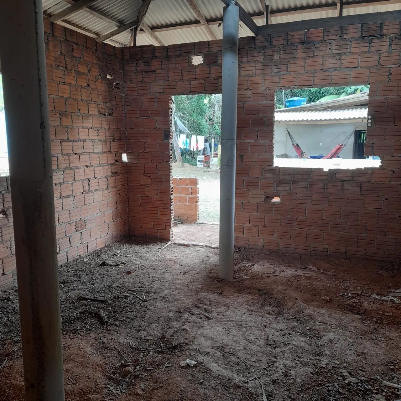 Vendo casa em construção, contendo 2 quartos, cozinha, banheiro,, pátio, e poço Amazonas.  - Foto 4