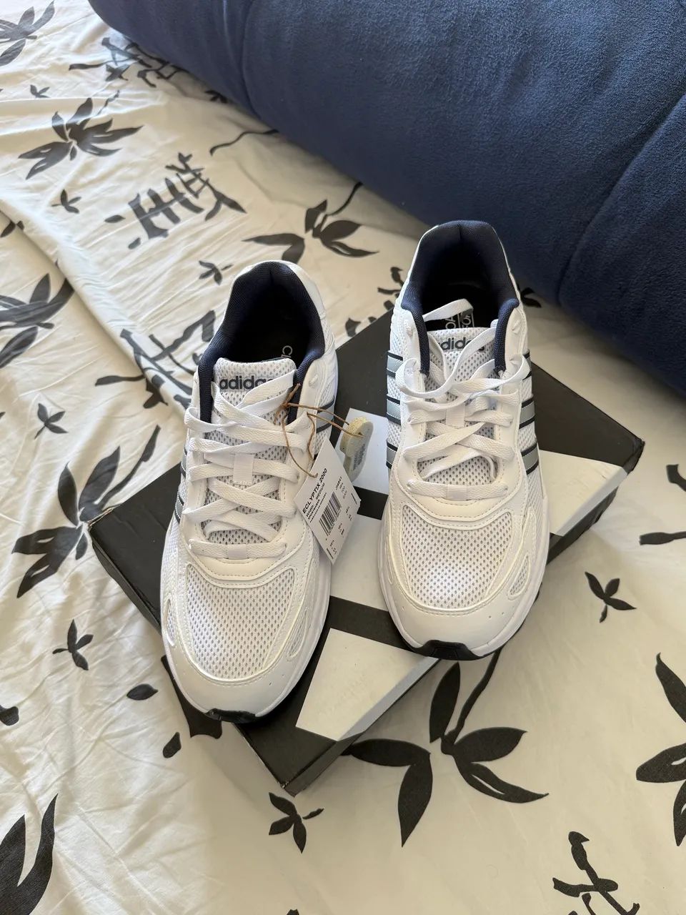Tênis Adidas  - Foto 2