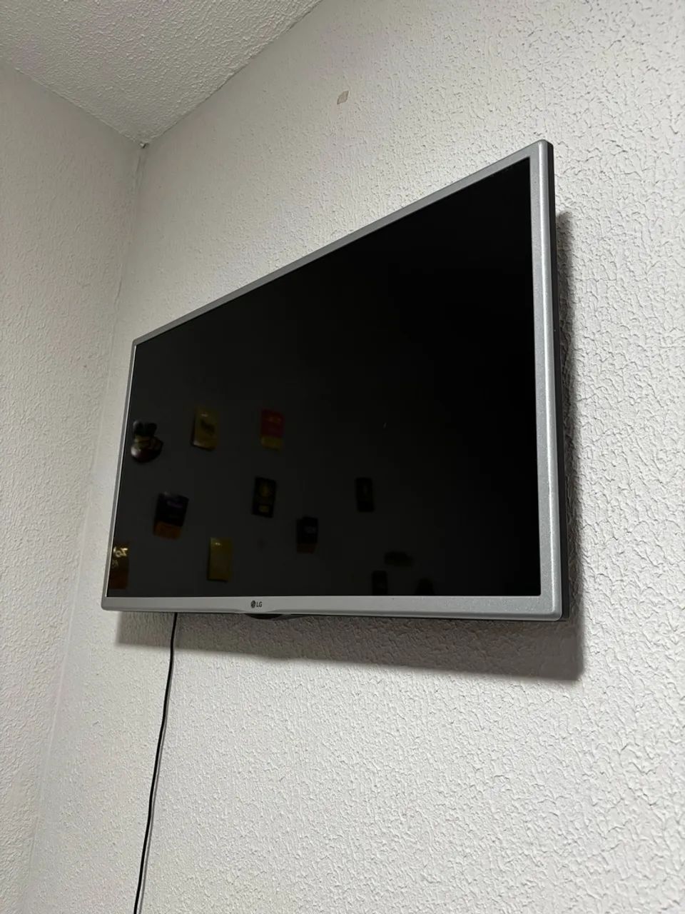 Vendo TV LG LED de 32 polegadas  - Foto 3