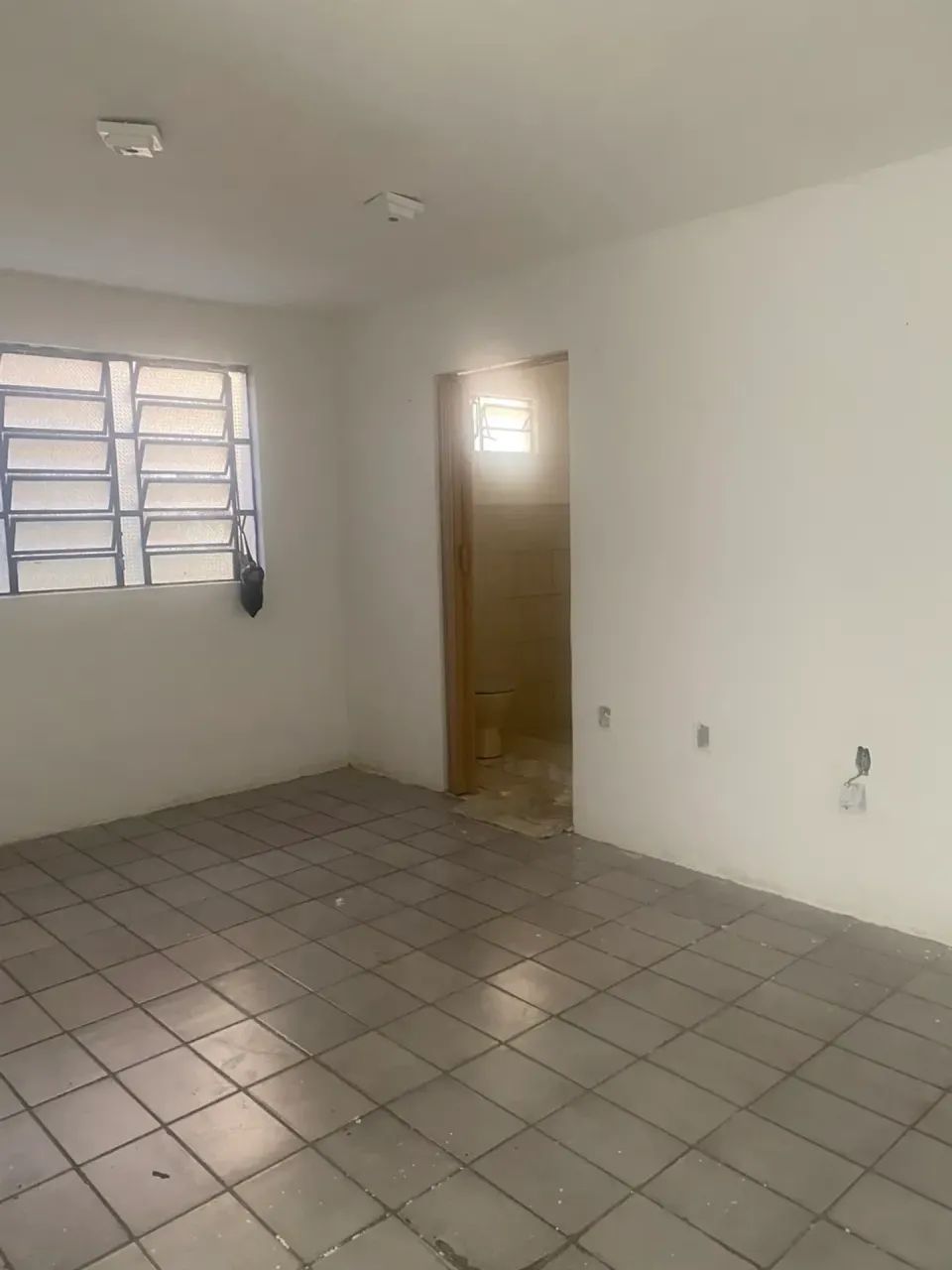 predio comercial em frente ao Maceió shopping