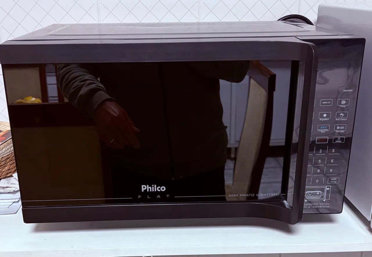 Microondas Philco Flat 28 L