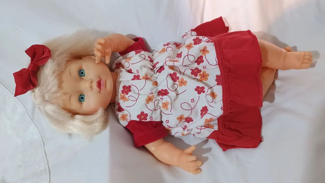 Boneca antiga importada com 50 cm de altura  - Foto 5
