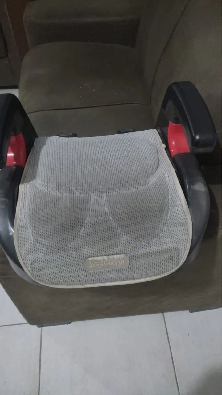 Acento infantil para carro 