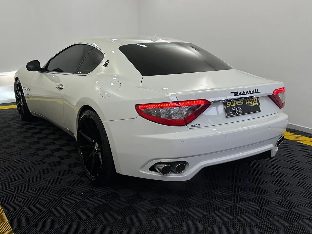 Maserati GranTurismo 4.2 V8 32V 405cv, foto 7 de 20