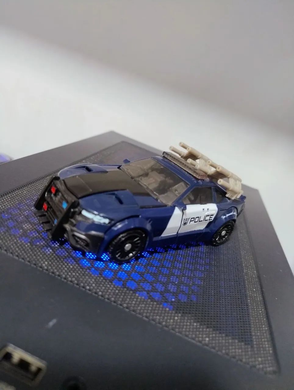 TLK Deluxe class Barricade  - Foto 2