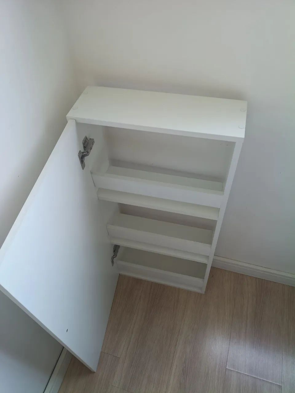 Sapateira Suspensa Em MDF ***EXCELENTE*** - Foto 2