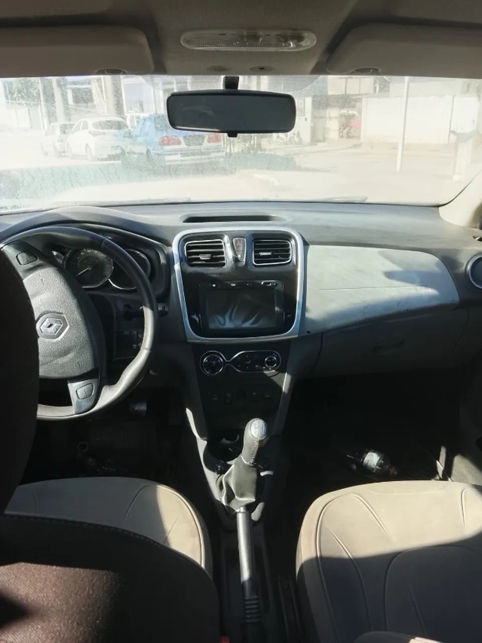 Renault Logan Dynamique Hi-flex 1.6 8V 4P 2014