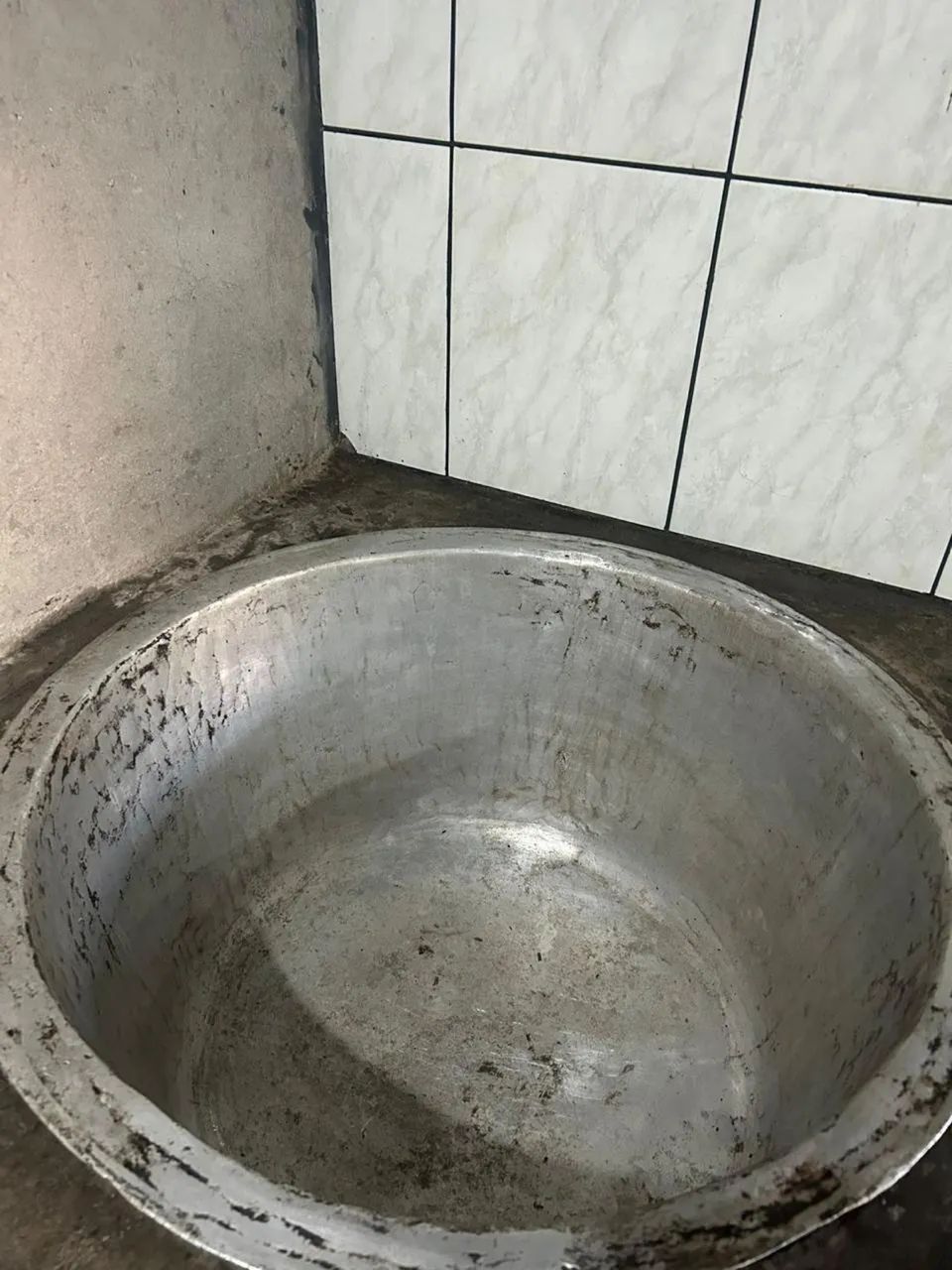 Tacho 180 litros em Alumínio Fundido - Foto 2