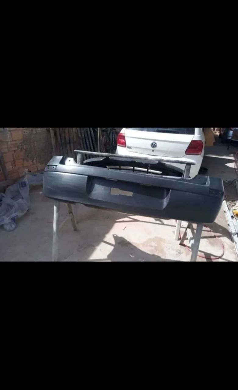 Vendo um parachoque traseiro do corsa hatch dst - Foto 2