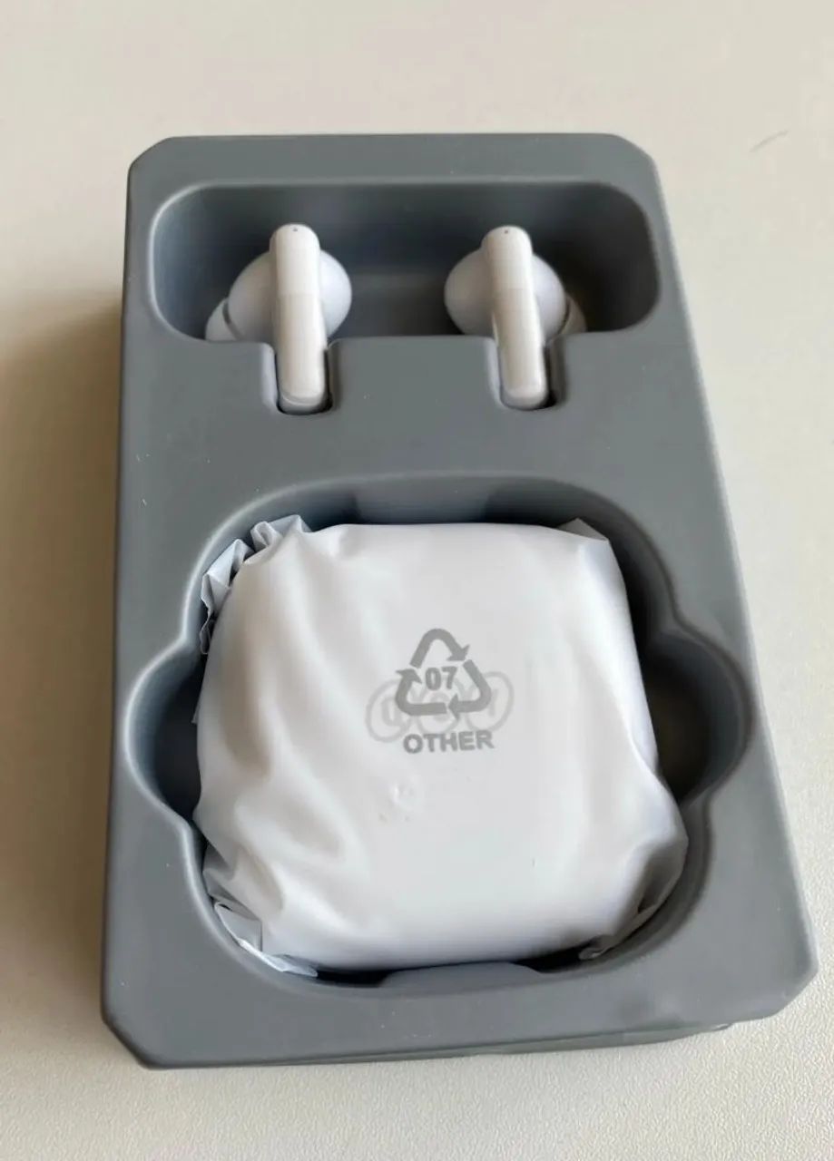 Fone Bluetooth tws Qcy T13 ANC game com 4 microfone - Foto 2
