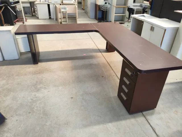 Mesa em L