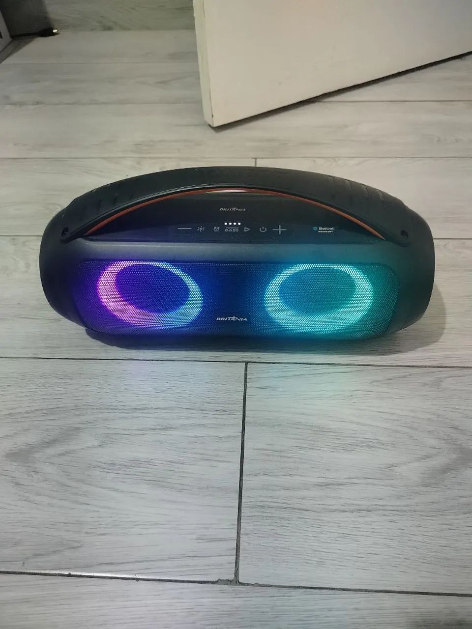 Caixa de som Bluetooth Britânia 