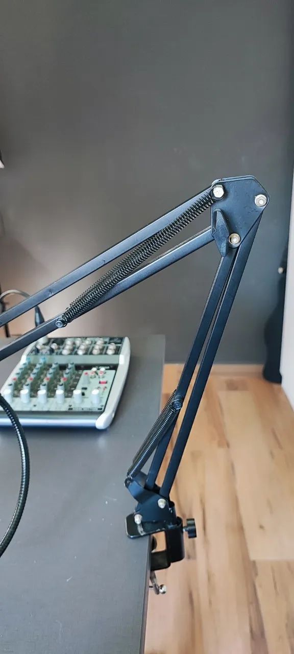 Kit Microfone MXL 770 + Mesa Behringer Q802USB + Braço articulado + Pop Filter - Foto 5