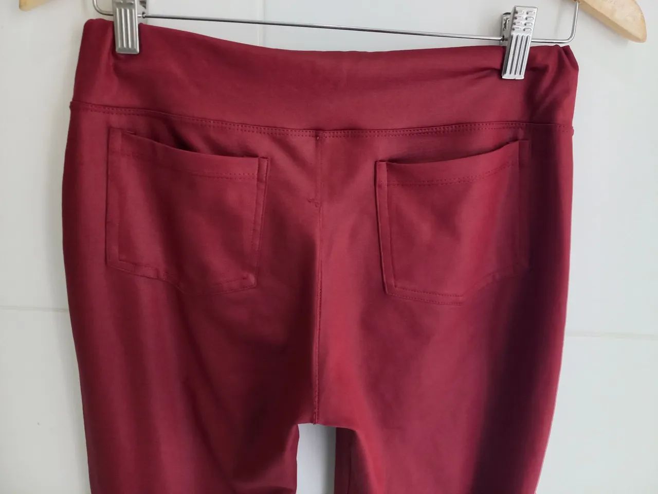 Calça vinho - Foto 4