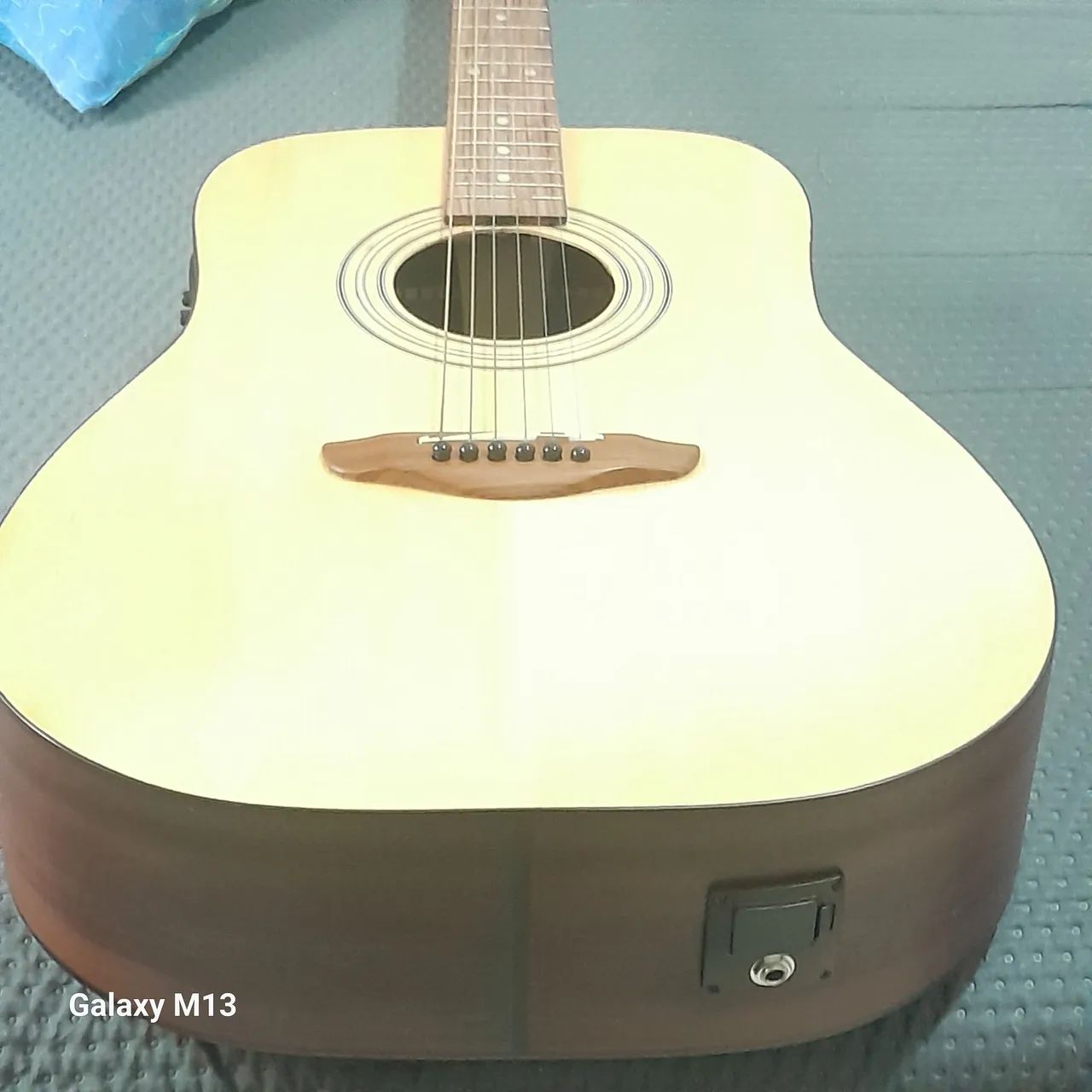  Violao ELETROACUSTICO GIANNINI MOD:PERFORMANCE TAMPO ABETO MACIÇO   - Foto 2