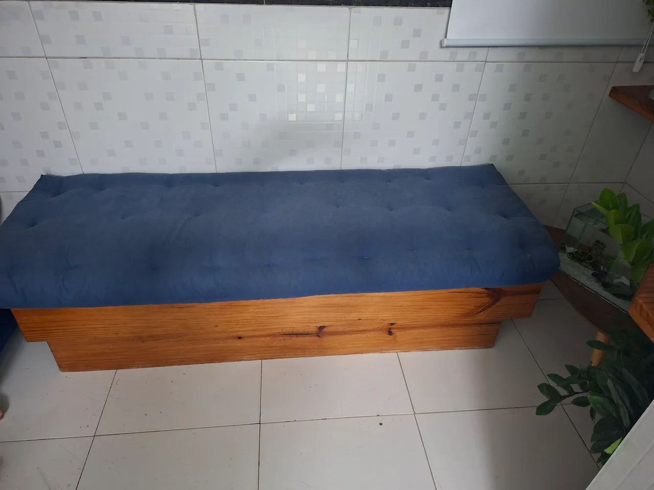 Vendo banco de madeira